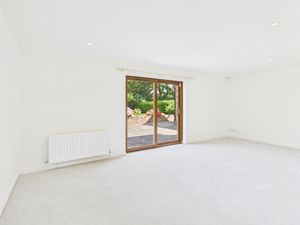 Family Room- click for photo gallery